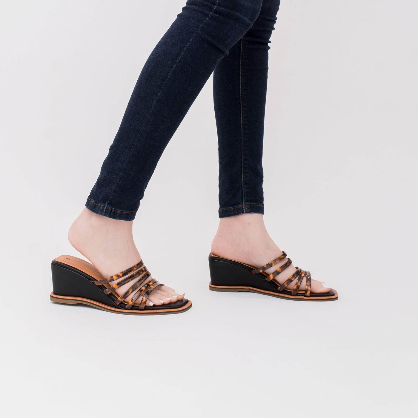 ZAztrid Liana Black